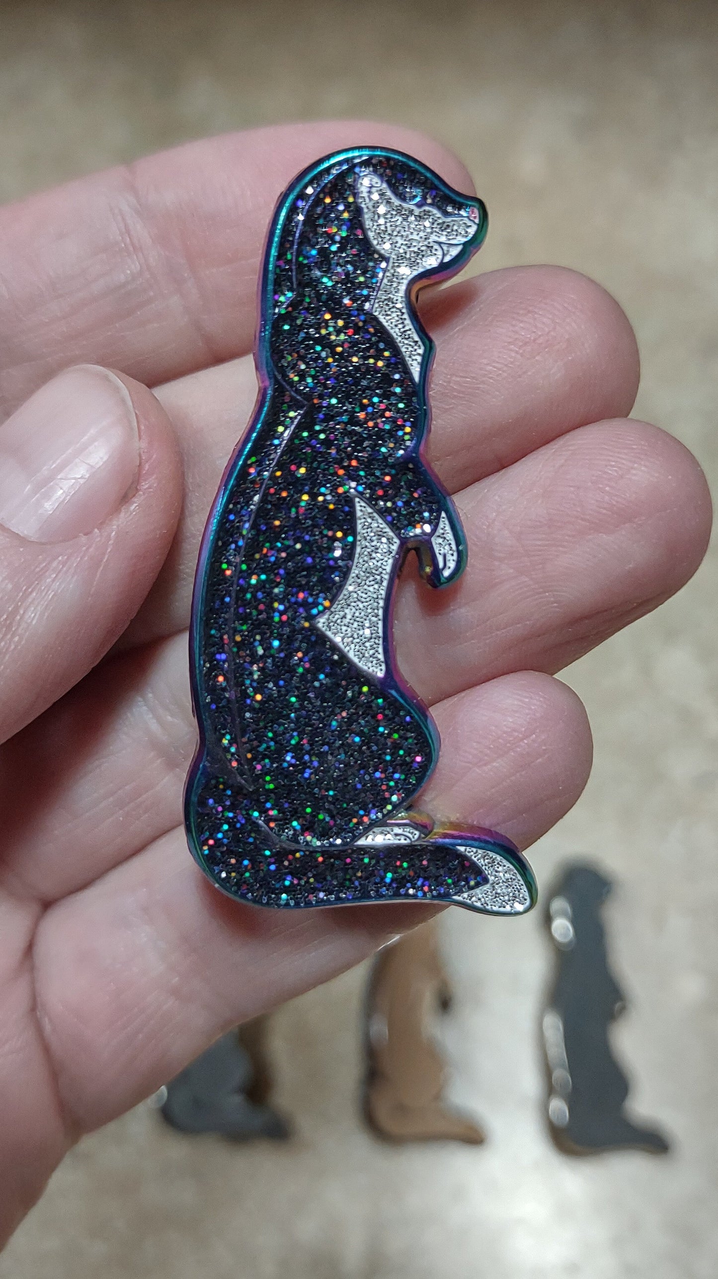 Mink Pin3