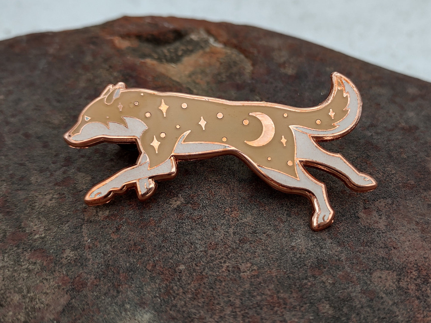 Running with the Pack Pin, Copper