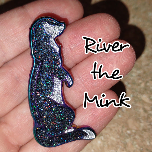 Mink Pin3